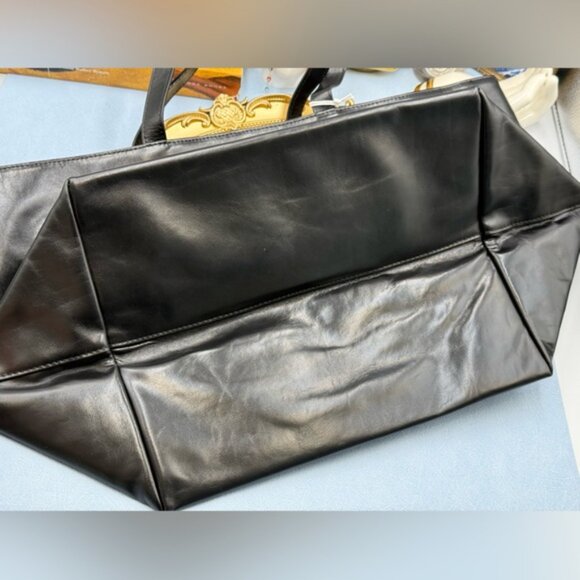 🆕 ALEXANDER WANG 🧿 NWOT Punch Crackle Leather Tote, Black Leather - AUTHENTIC - Picture 12 of 16